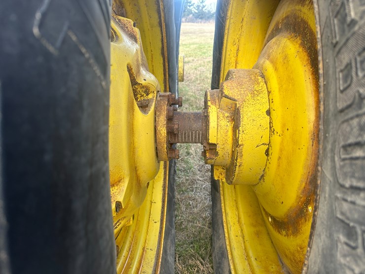 1998-john-deere-8400-image-12