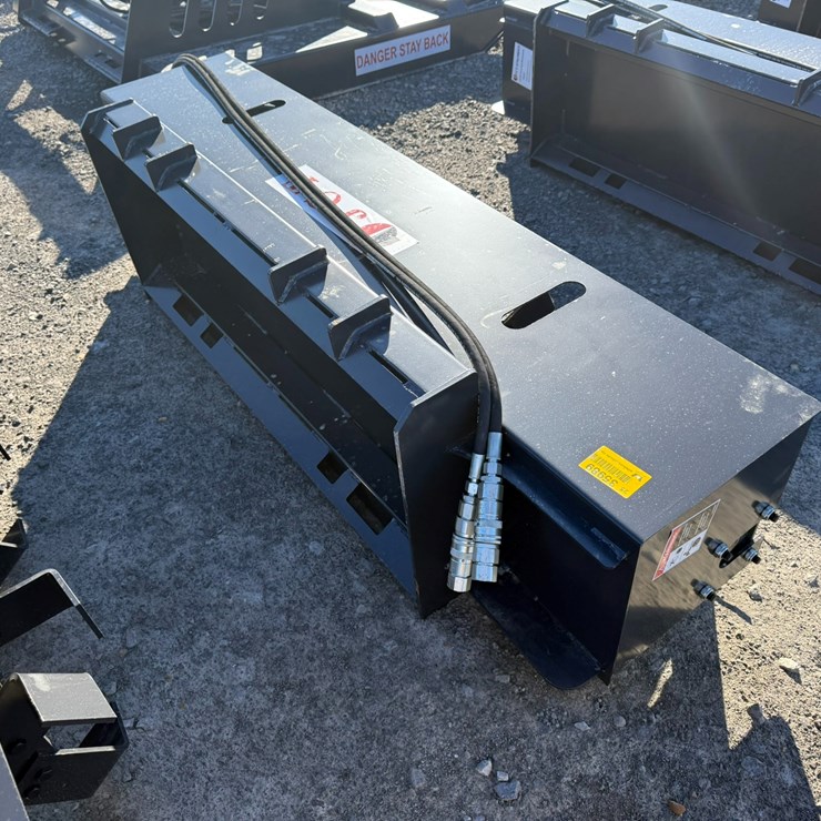 #2056 • Unused JCT 6' Skid Steer Rotary CutterINV# 35989