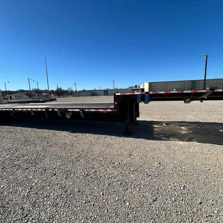 #37665 • 1998 Viking 48ft T/A Steel 48ft Step Deck Trailer