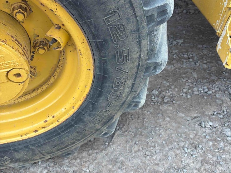 caterpillar-420d-it-image-12