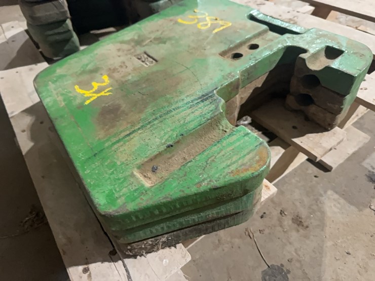 john-deere-suitecase-weights-(3-times-the-money)-image-2