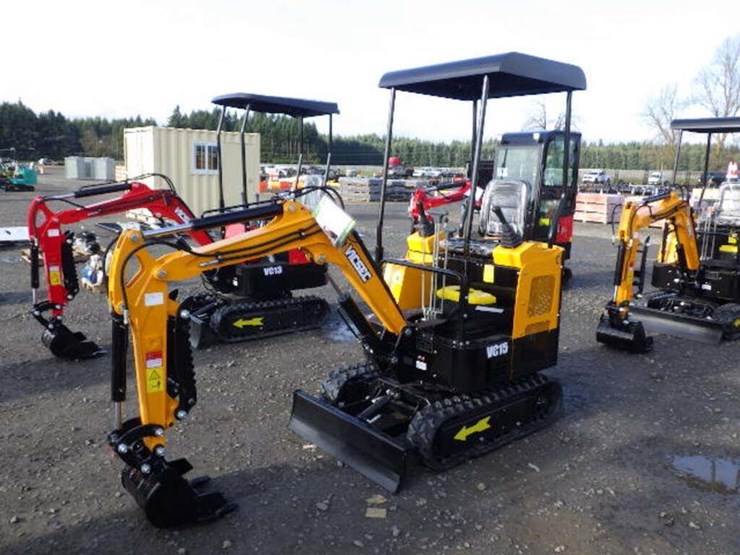 2025-vicsec-15-hydraulic-excavator-image-1