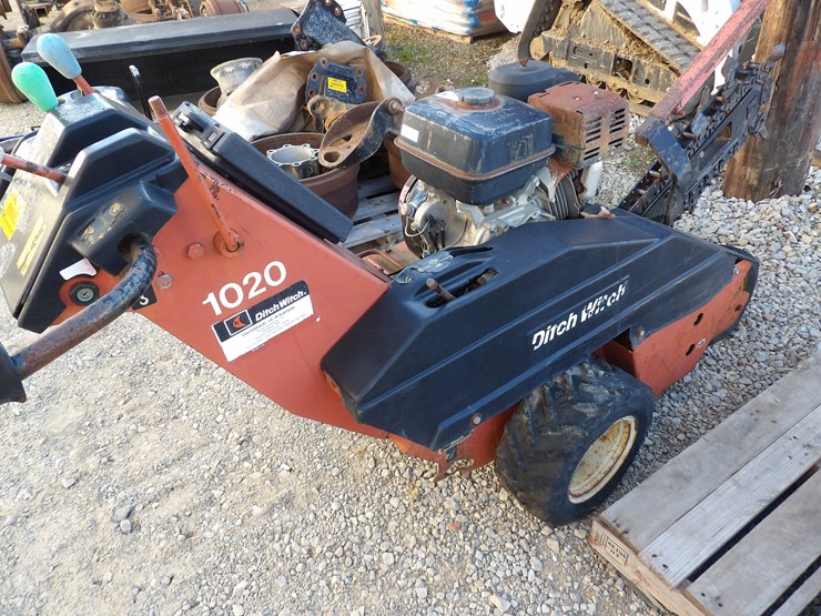 ditch-witch-1020-image-1