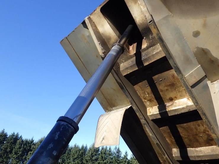 kenworth-14'-t/a-dump-truck-image-8