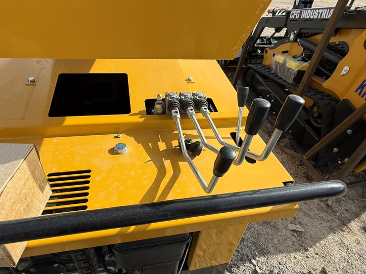 #75-•-unused-sdlanch-mobile-jaw-crusher-a2509227482-inv#-35041-image-14