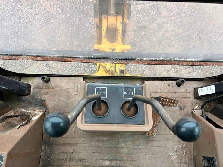 john-deere-310d-image-29