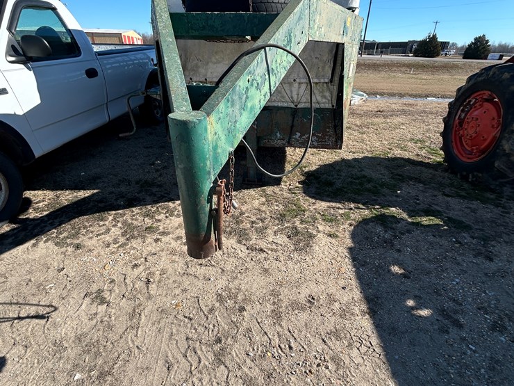 #37623-•-rocking-ranch-16’-t/a-steel-livestock-trailer-image-2