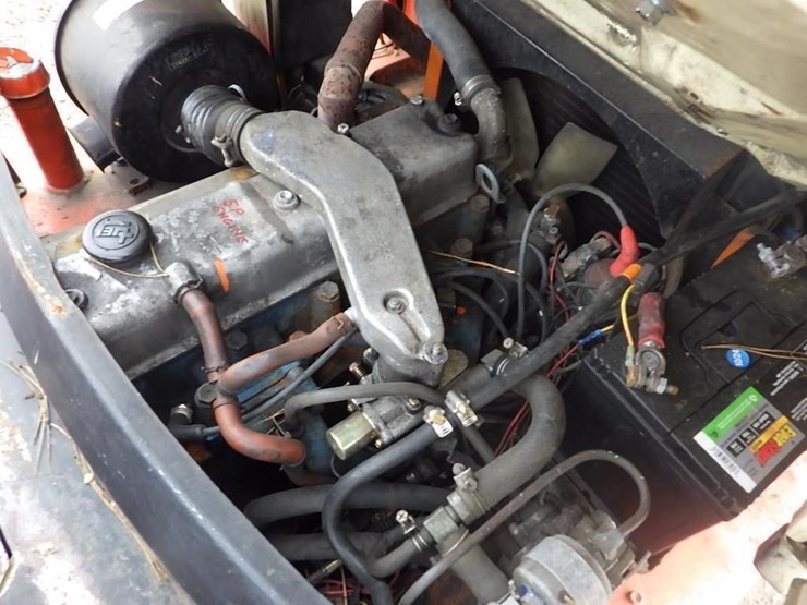 toyota-62-4fgc25-forklift-image-12