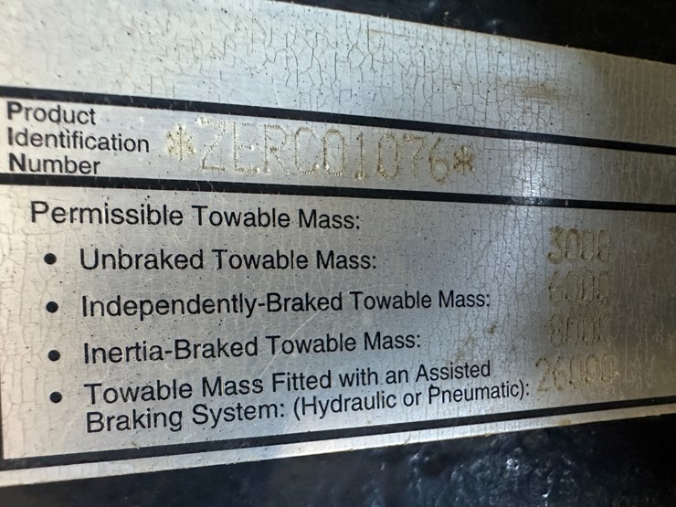 2014-new-holland-t8.330-image-94