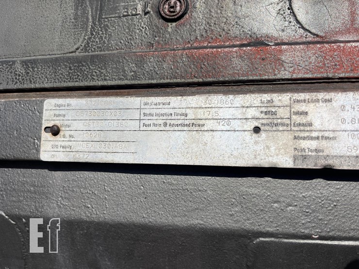 2004-cummins-qst30-image-4