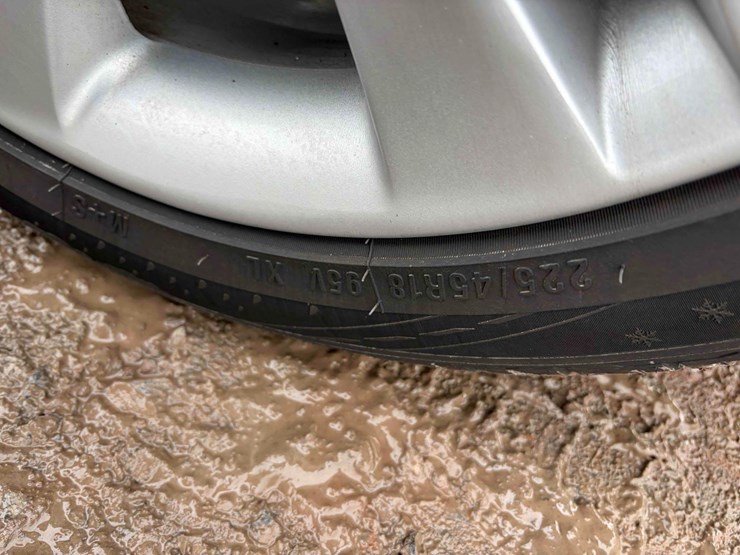 2012-chevrolet-cruze-rs-image-7