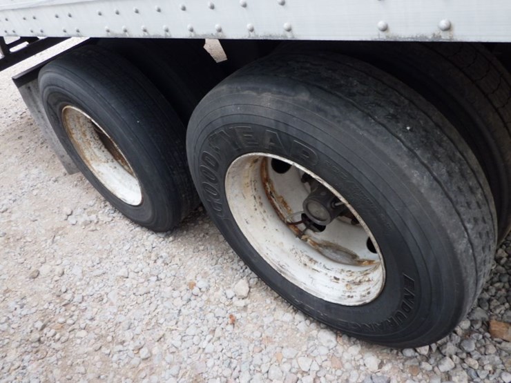 2016-strick-van-image-8