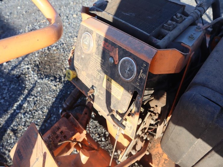 3-wheel-skag-riding-mower-non-running-image-12