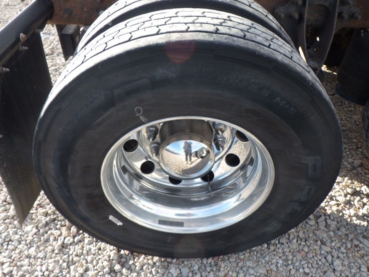 2016-international-prostar-image-10