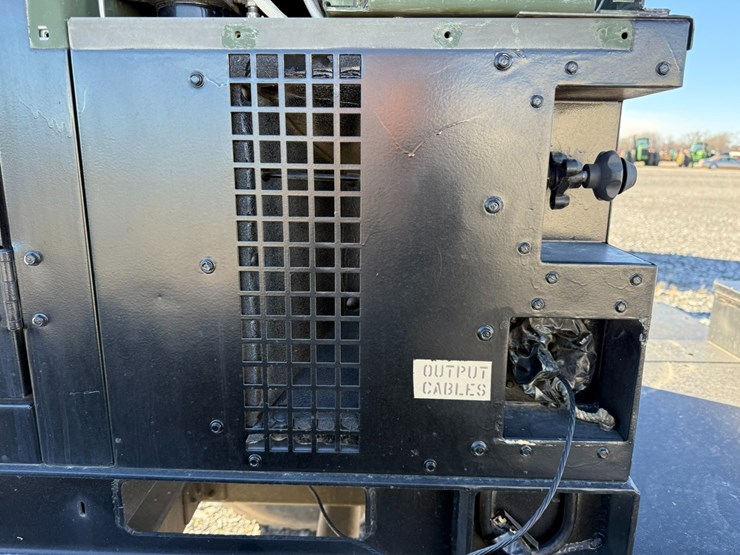 #5327-•-pu-798-10kw-military-generator-013319-image-12