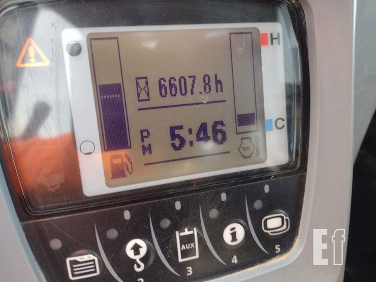 2017-kubota-kx040-4-image-6