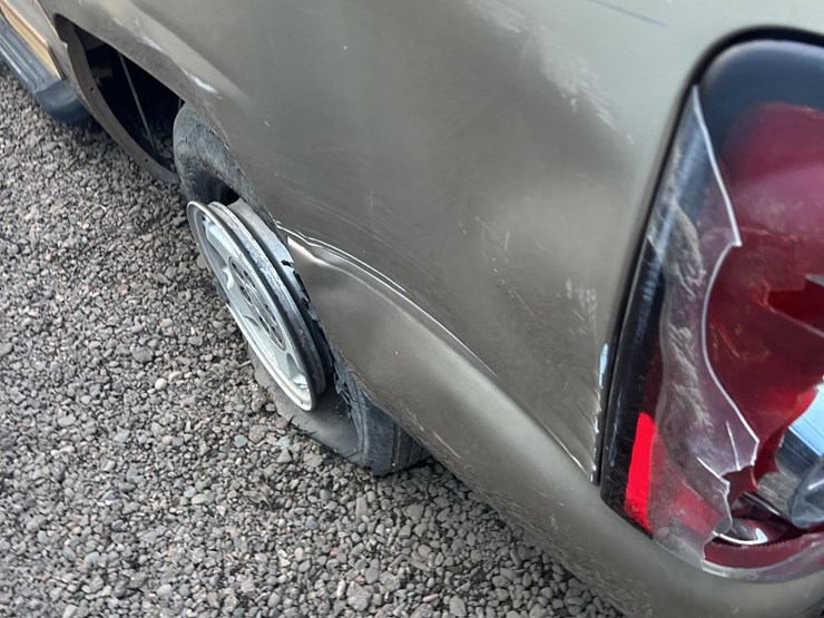 2001-chevrolet-silverado-1500-image-4