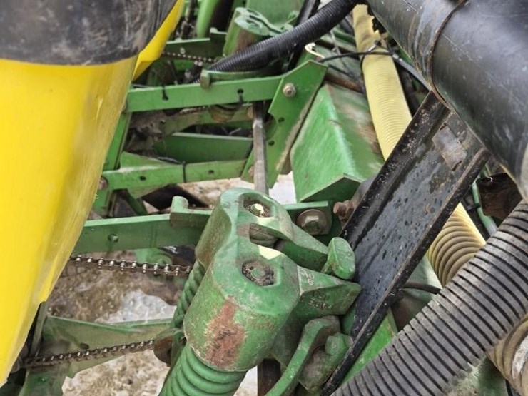 john-deere-1760-image-12