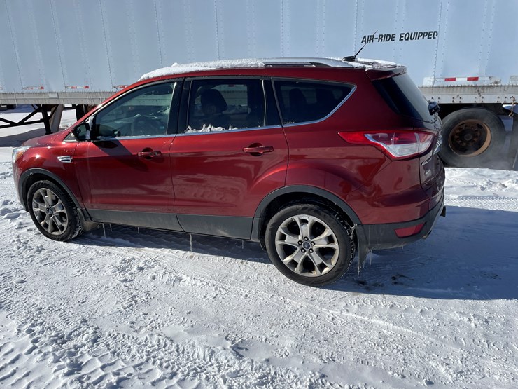 2014-ford-escape-titanium-image-11