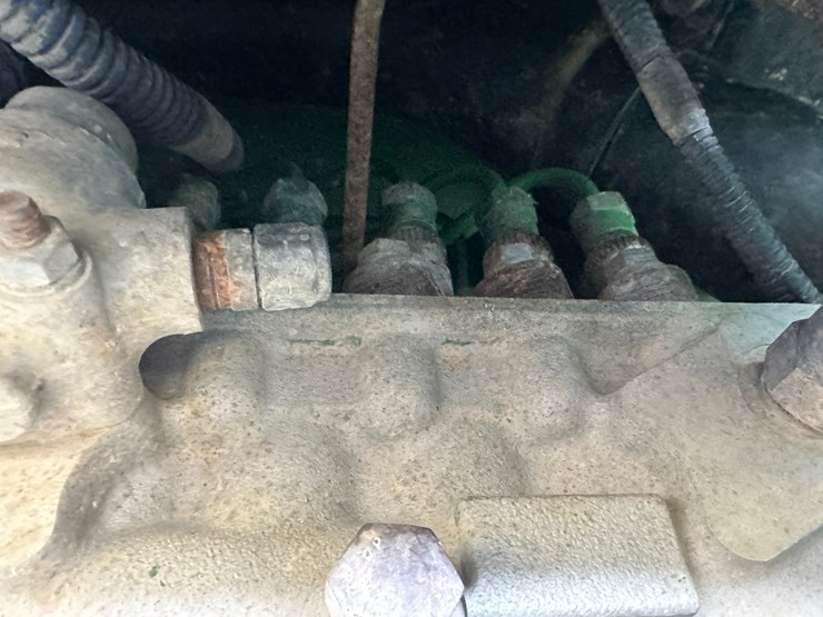 1999-john-deere-8400t-image-57