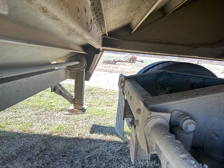 2003-wilson-hopper-bottom-image-42