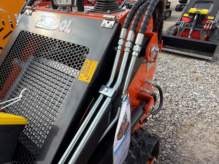 #96-•-unused-sdlool-sl36c-stand-on-tracked-loader-36cj251271-inv#-36230-image-32