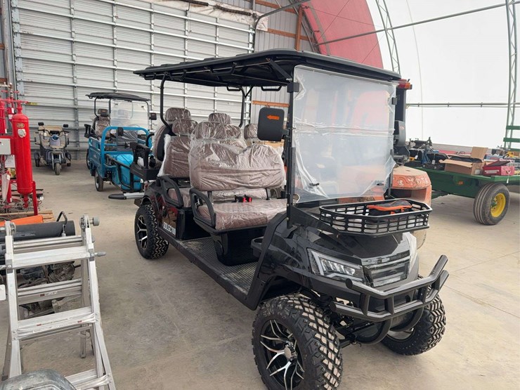 electric-60-volt-golf-cart,-6-seater-image-2