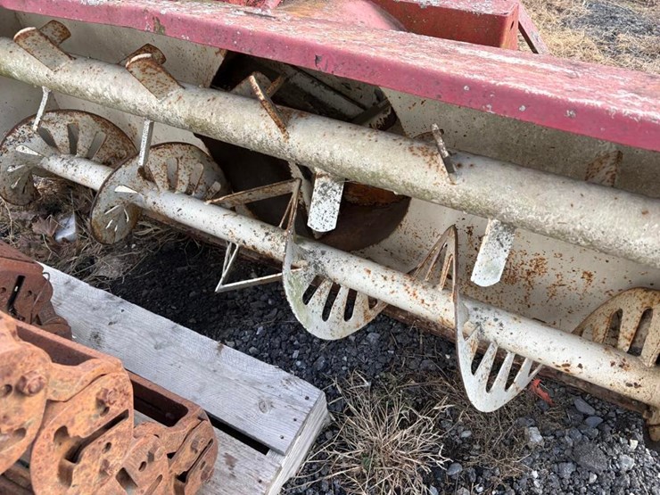 mckee-snowblower-image-7