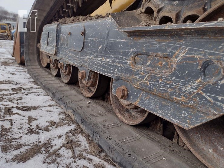 2021-deere-325g-image-23