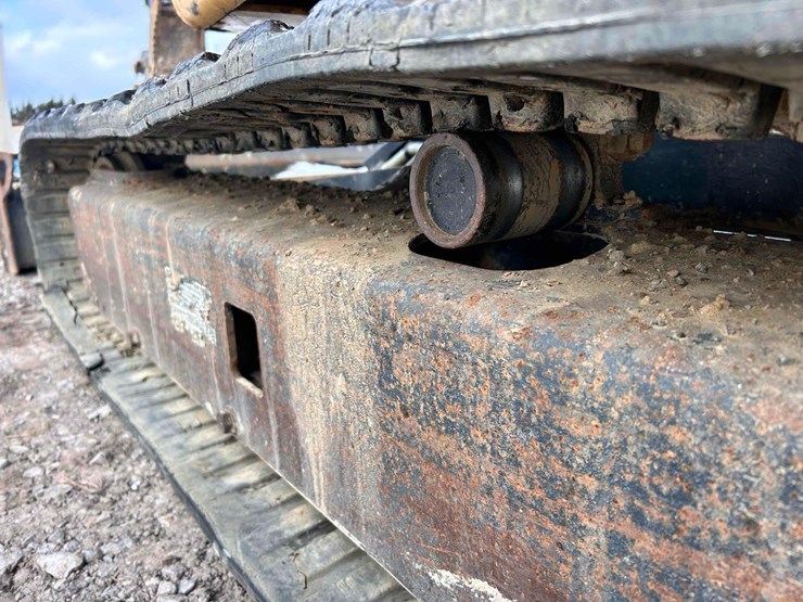 2019-deere-35g-image-17