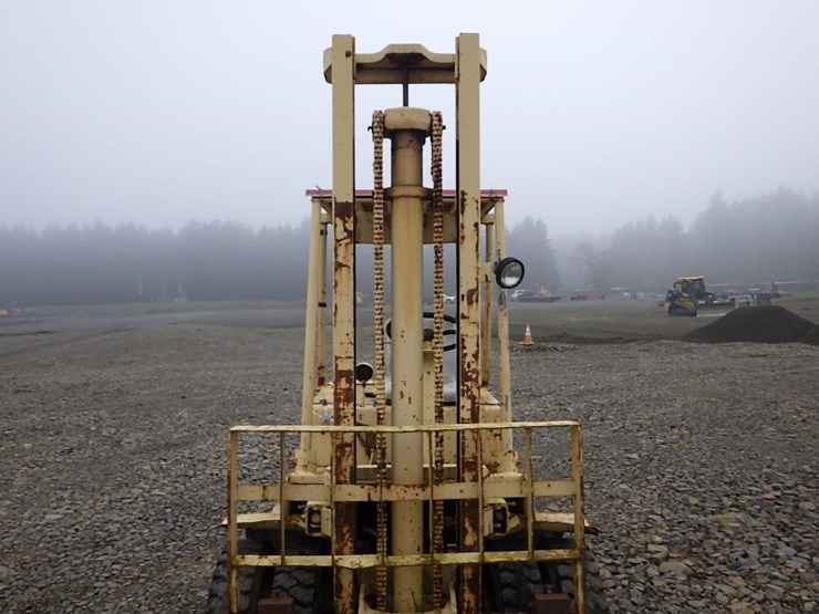 baker-fjf-060-m05-forklift-image-9