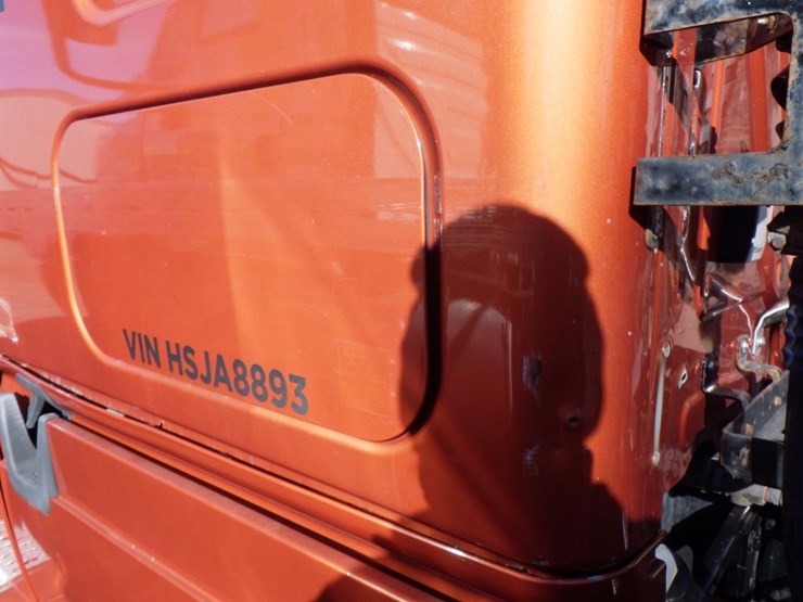 2017-freightliner-cascadia-125-evolution-image-20