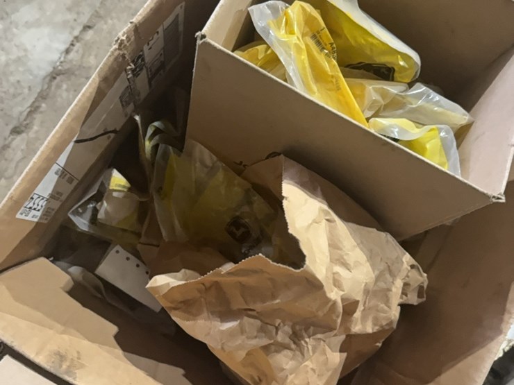 john-deere-1725-image-15