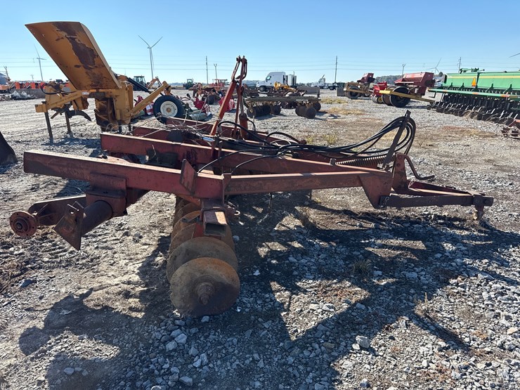 #377-•-inop-~12”-9”-disk-inv#32956-image-3