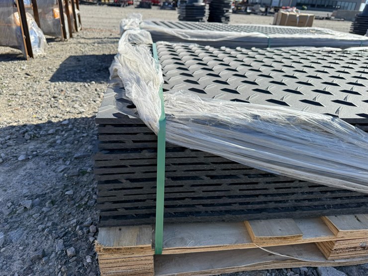 #33664-•-lot-of-ground-protection-mats-image-5