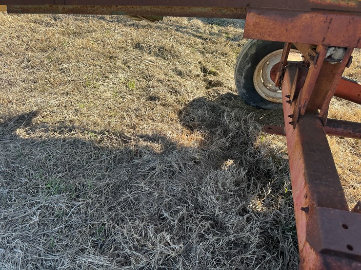 #35246-•-26'-header-trailer-image-14