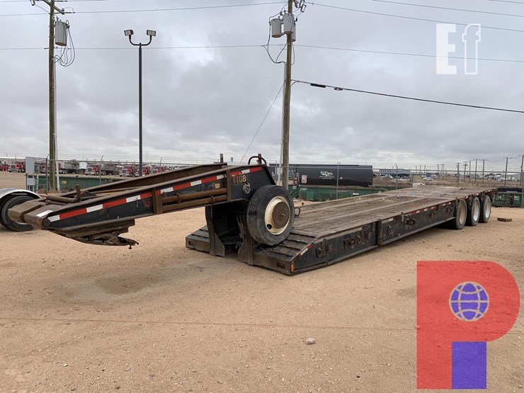 2006-aztec-34-x-96-lowboy-trailer-w/-rolling-tailb-image-1