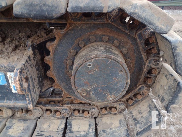 2021-deere-85g-image-27