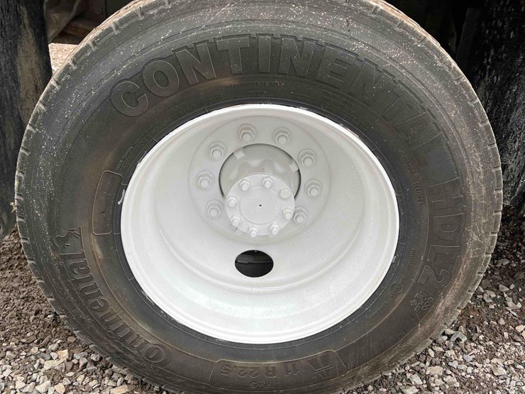 2008-ford-f650-xl-image-9