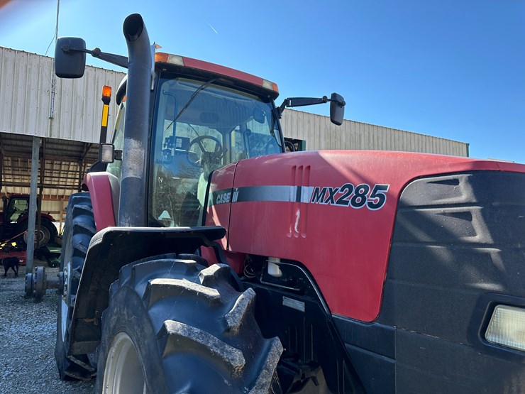 #35799-•-2004-case-mx285-tractor-image-36