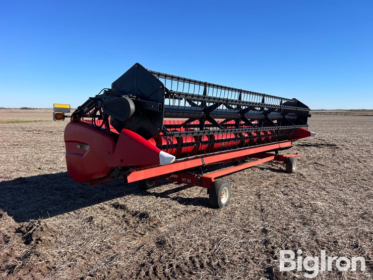 2011-case-ih-3020-image-3
