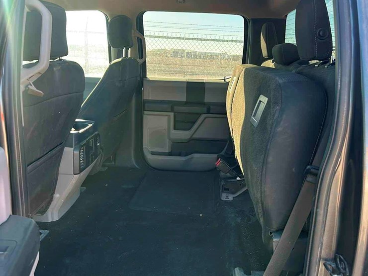 2017-ford-f150-image-6