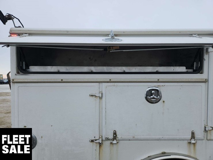 2012-ram-5500-4x4-s/a-service-truck-image-38