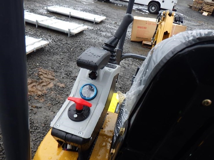 2025-sdlanch-sdle20-hydraulic-excavator-image-23