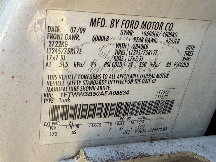 2010-ford-f350-image-18