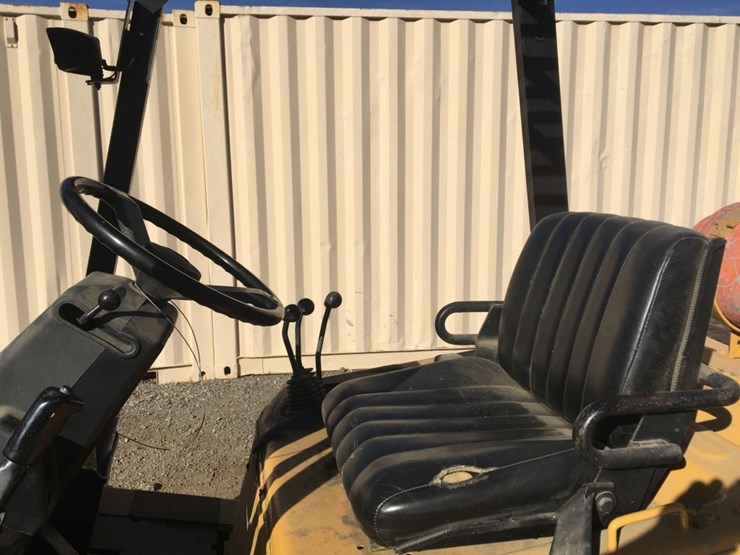 yale-gtp080lfnua088-industrial-forklift,-image-7