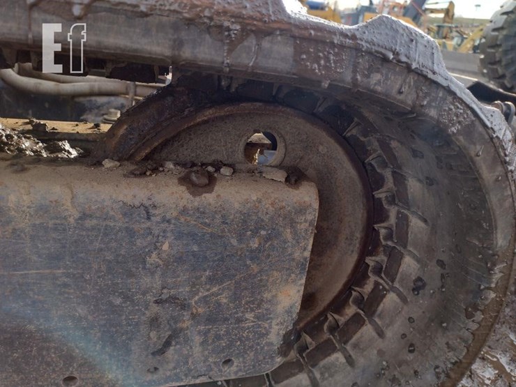 2017-kubota-kx040-4-image-41