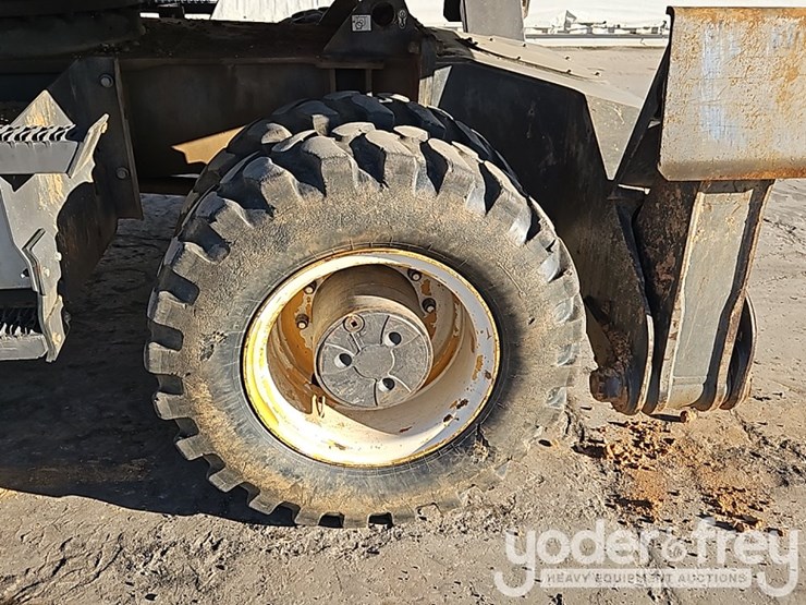 2016-volvo-ew180e-image-22