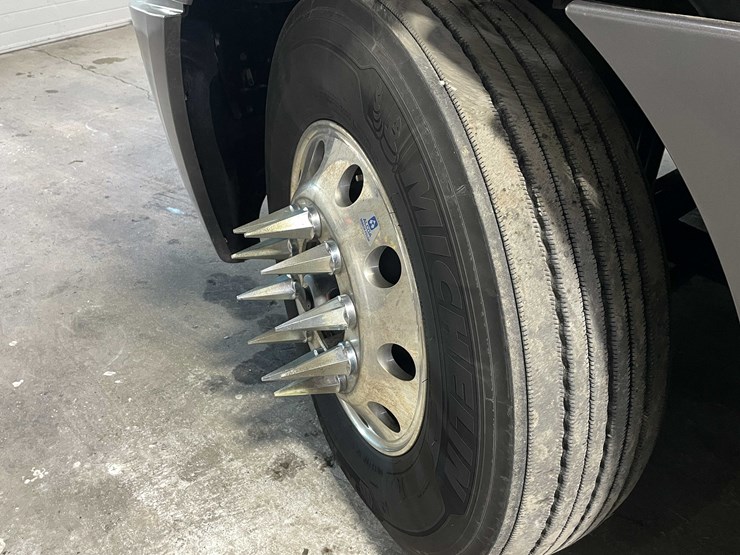 #6224-•-2022-freightliner-cascadia-semi-truck-(title-in-delay)-image-19