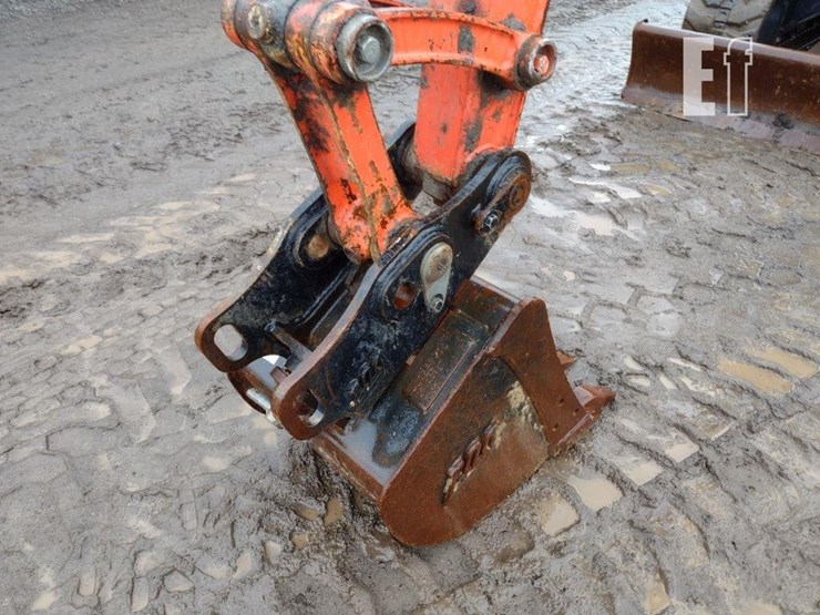 kubota-kx040-4-image-18